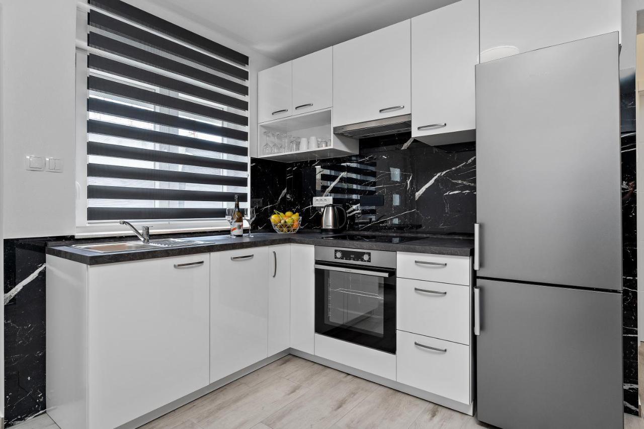 Josip Apartment Kastela Bagian luar foto